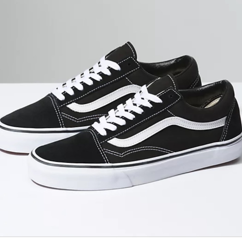 Black old skool vans